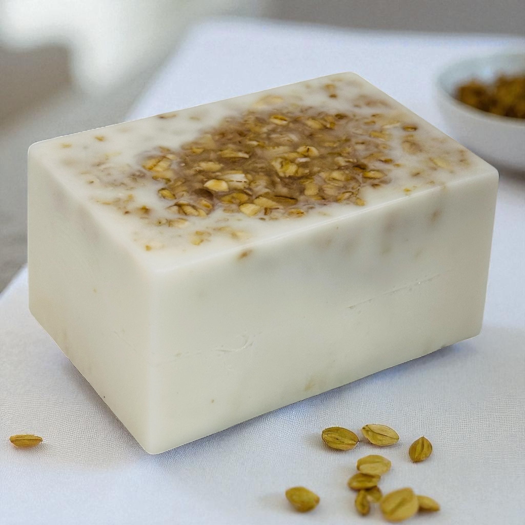 Avena & Leche – Jabón artesanal para dama | Oat & Milk – Women’s Artisanal Soap
