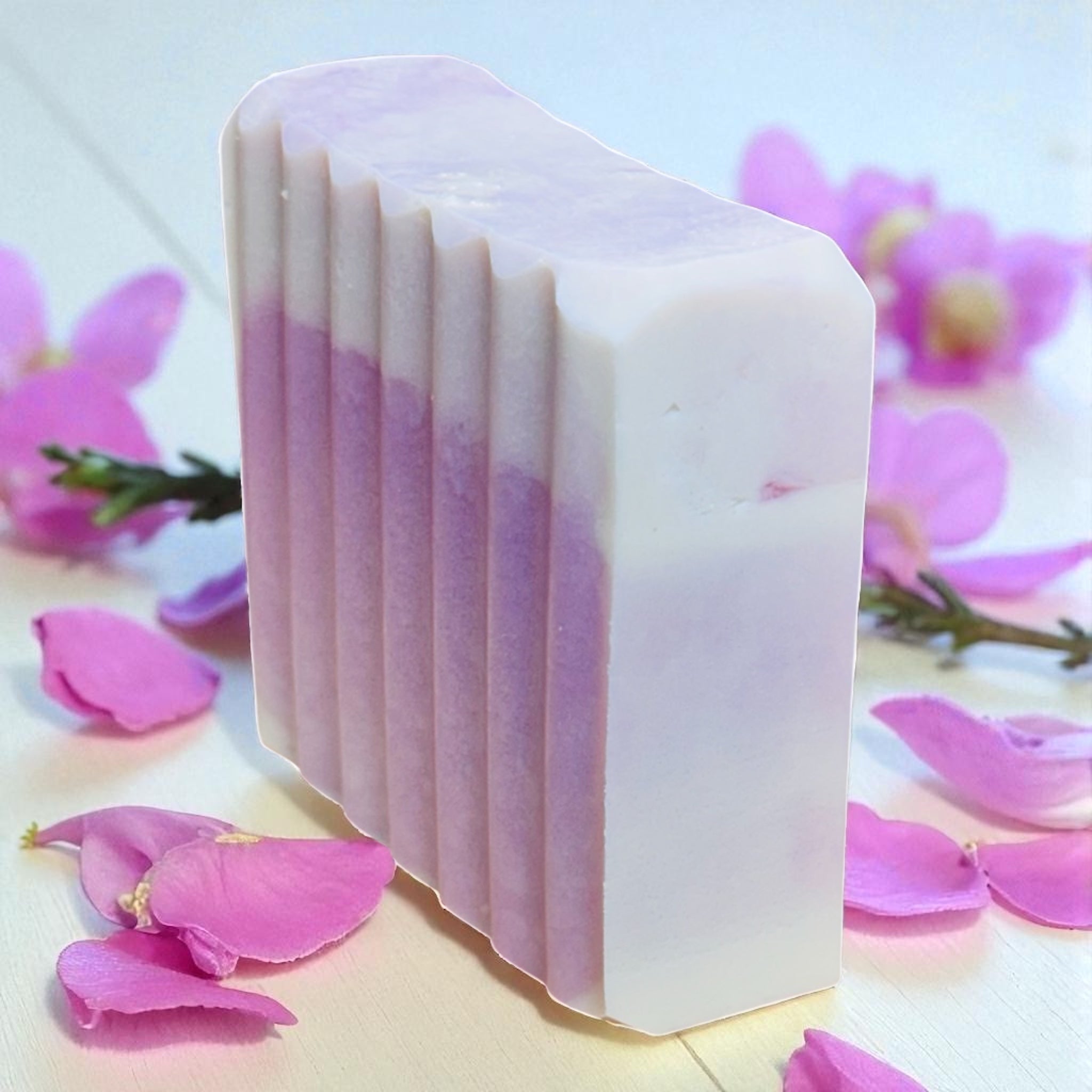 Jabón Facial Antiacné de Leche de Cabra, Arcilla Blanca y Vitamina E
Goat Milk Anti-Acne Facial Soap with White Clay & Vitamin E
